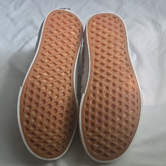 Vans Grey and White Polka Dot Sneakers - Picture 4 of 7